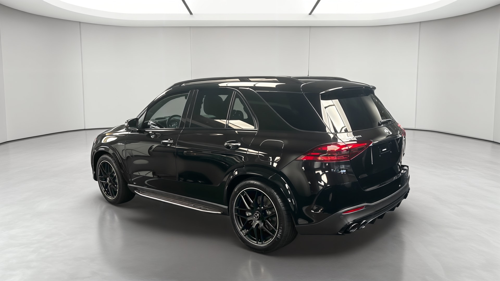 Mercedes-Benz GLE 53 Hybride AMG 9G-SPEEDSHIFT AMG 4Matic+ — 3/4 arrière gauche