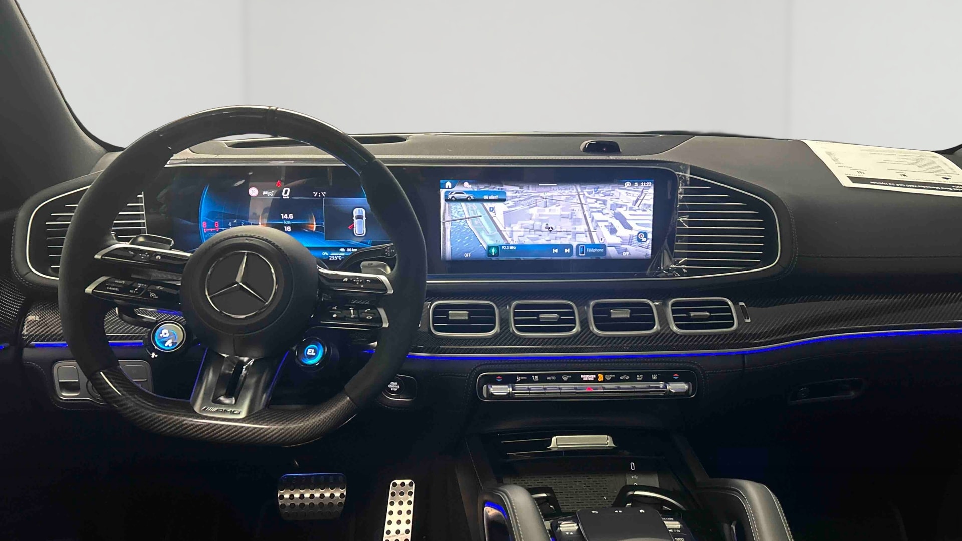 Mercedes-Benz GLE 53 Hybride AMG 9G-SPEEDSHIFT AMG 4Matic+ — Planche de bord