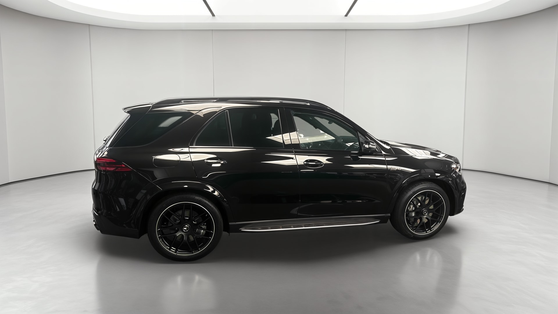 Mercedes-Benz GLE 53 Hybride AMG 9G-SPEEDSHIFT AMG 4Matic+ — 3/4 arrière droit