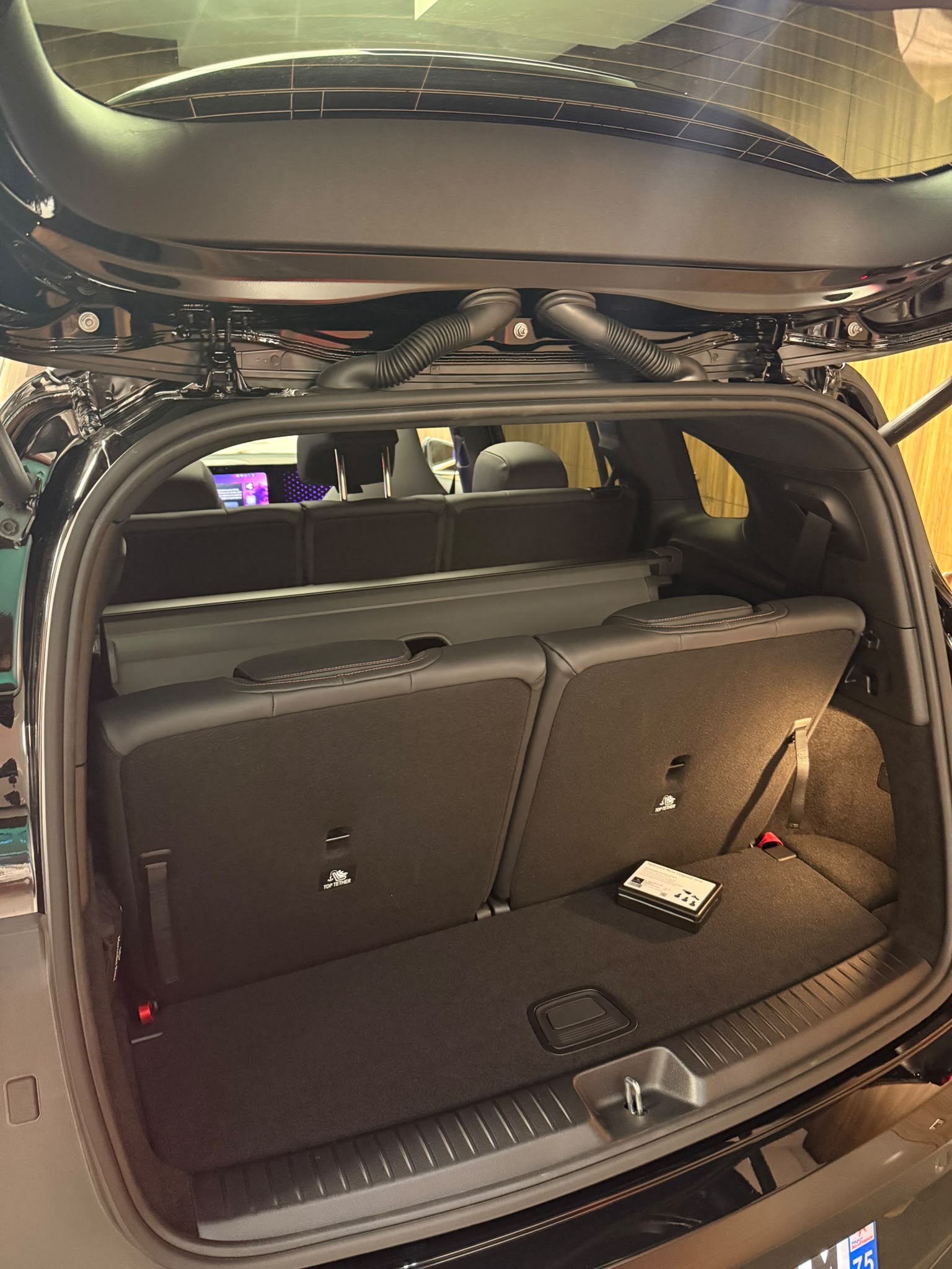 Mercedes-Benz GLB 200 AMG Line — Assise arrière centrale