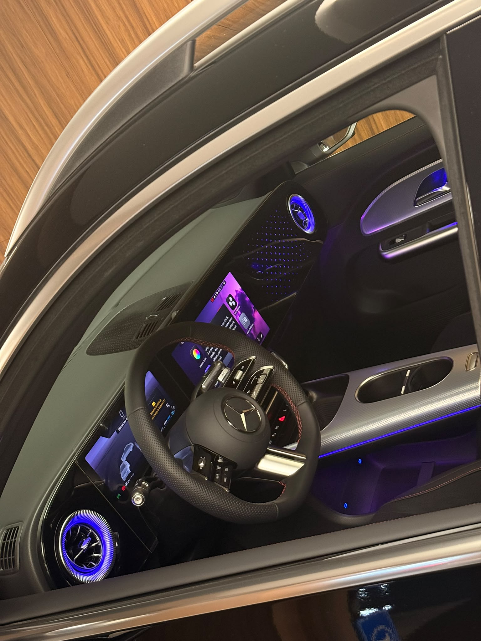 Mercedes-Benz GLB 200 AMG Line — Poste de pilotage