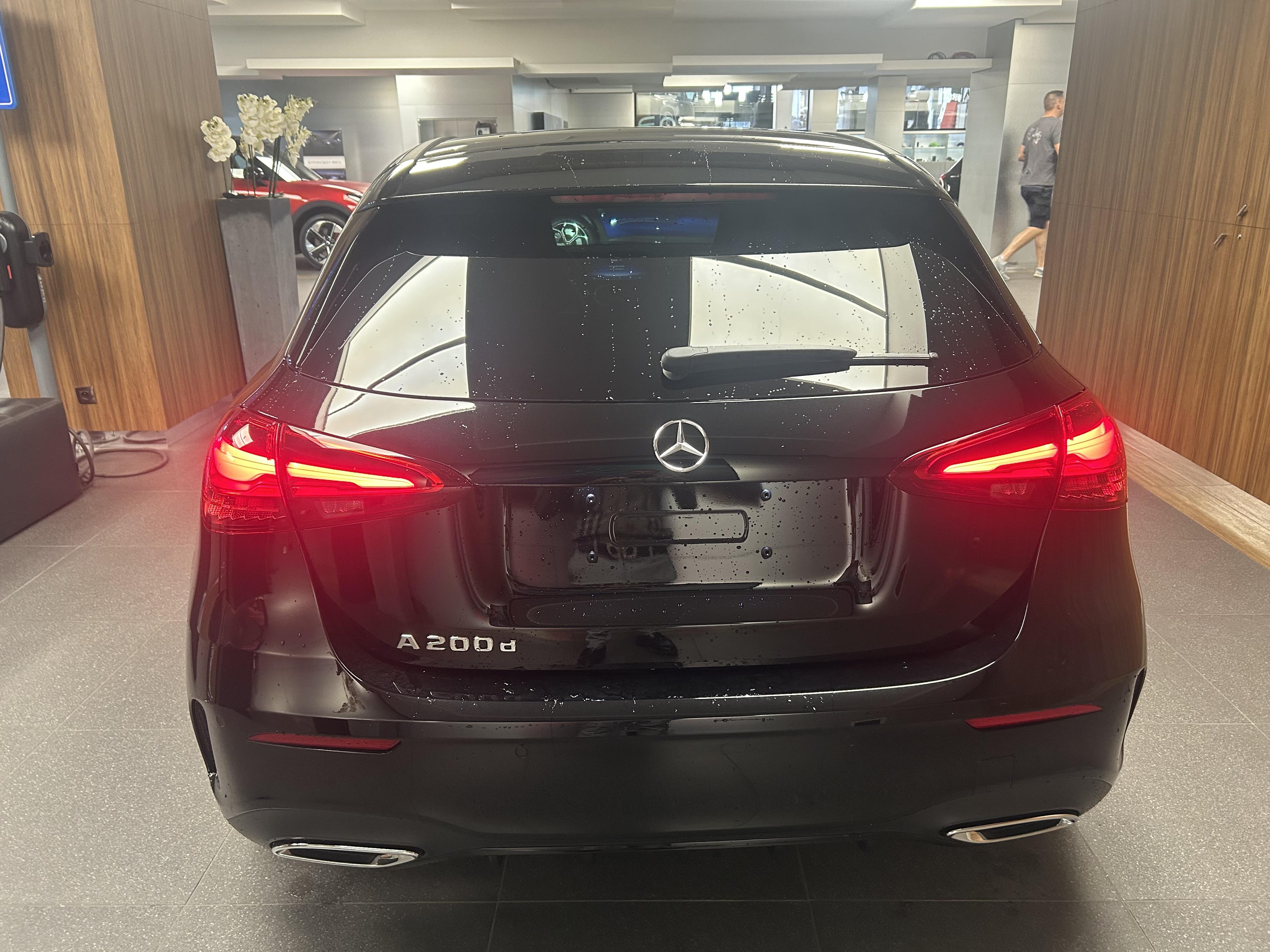 Mercedes-Benz Classe A 200 d AMG Line — photo 18