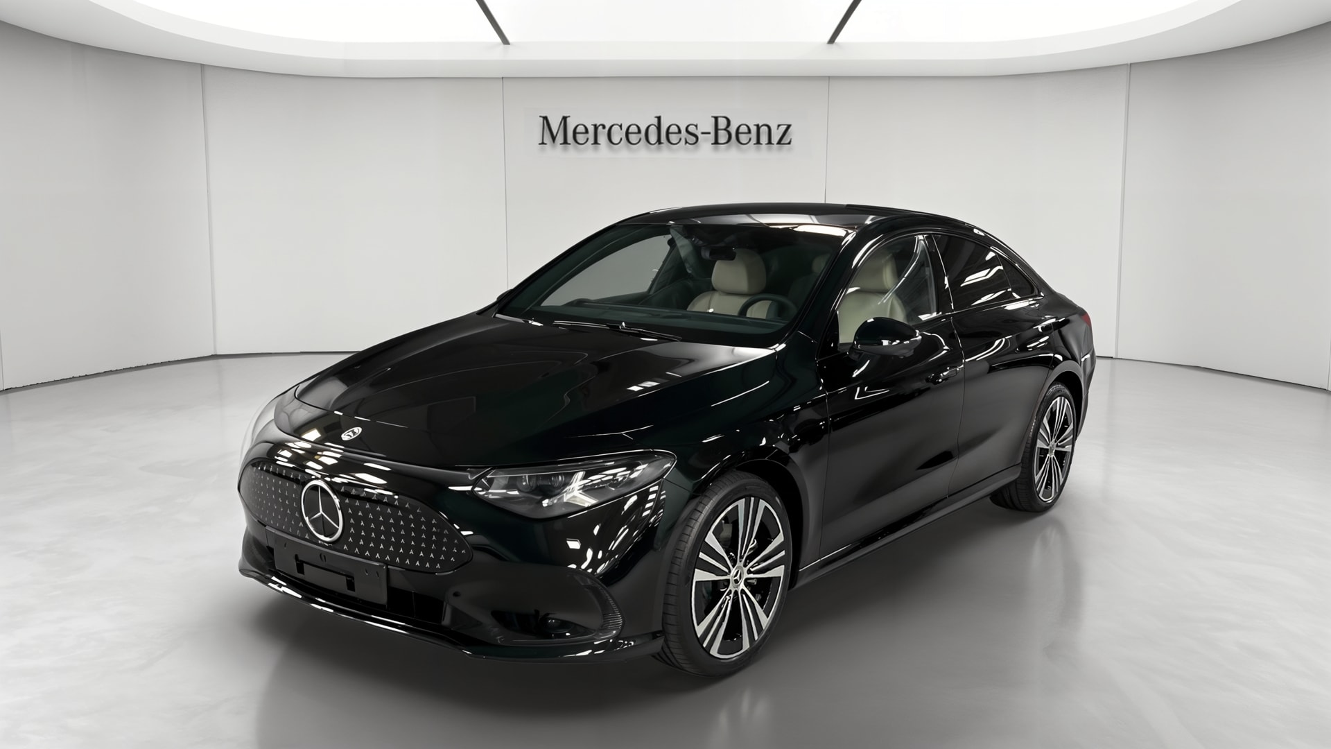 Mercedes-Benz CLA 250+ avec technologie EQ Limited Edition — 3/4 avant gauche