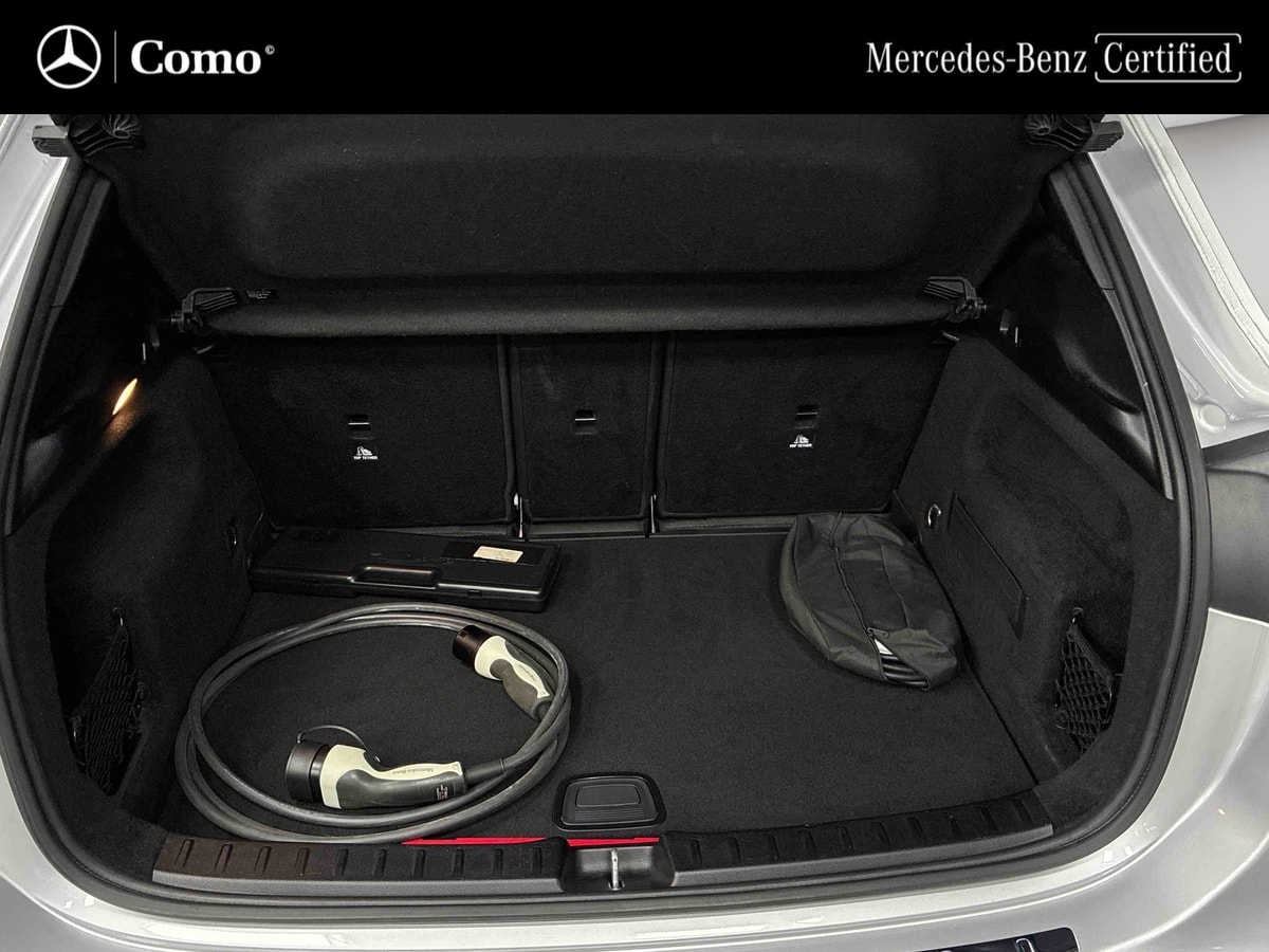 Mercedes-Benz GLA 250 e 8G-DCT AMG Line — Coffre