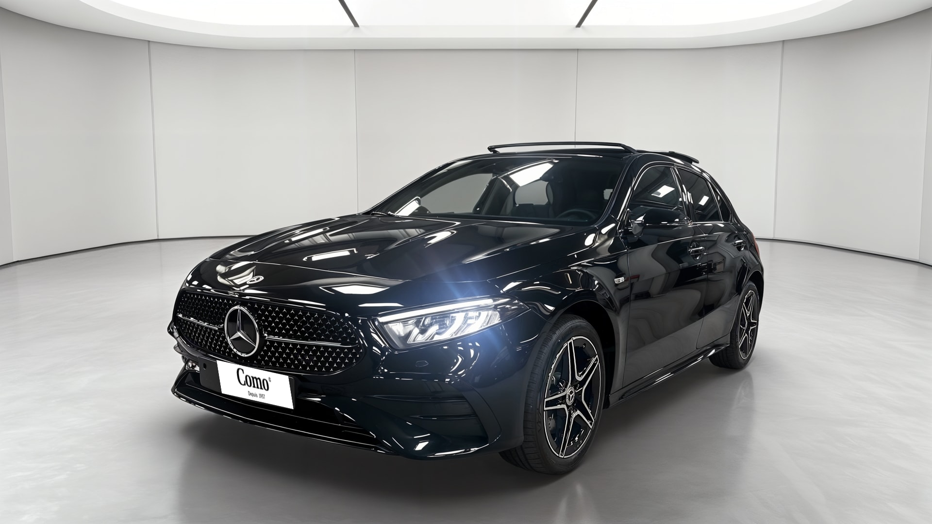Mercedes-Benz Classe A 250 e Hybrid EQ AMG Line — 3/4 avant gauche