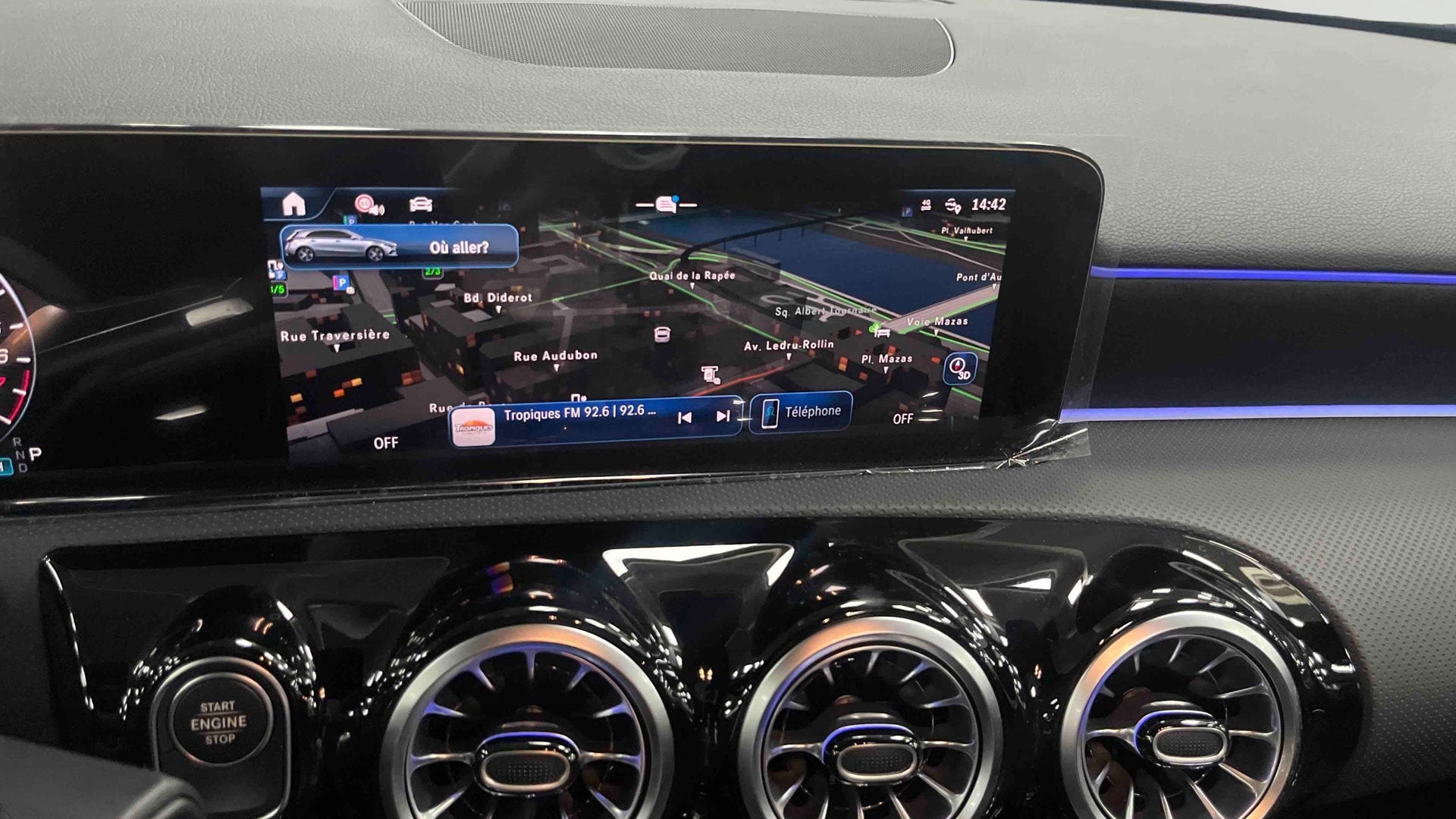 Mercedes-Benz Classe A 250 e Hybrid EQ AMG Line — photo 16