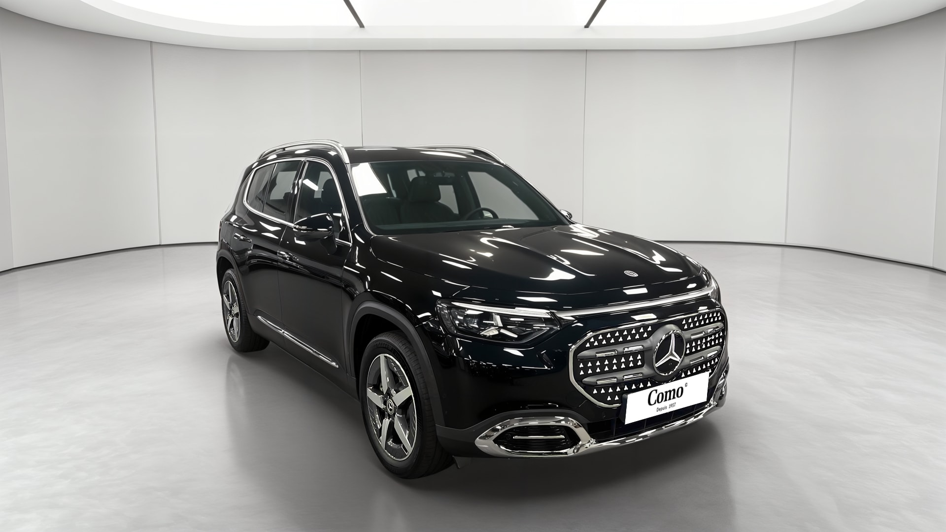 Mercedes-Benz GLB 250+ electrique Business Line — 3/4 avant droit