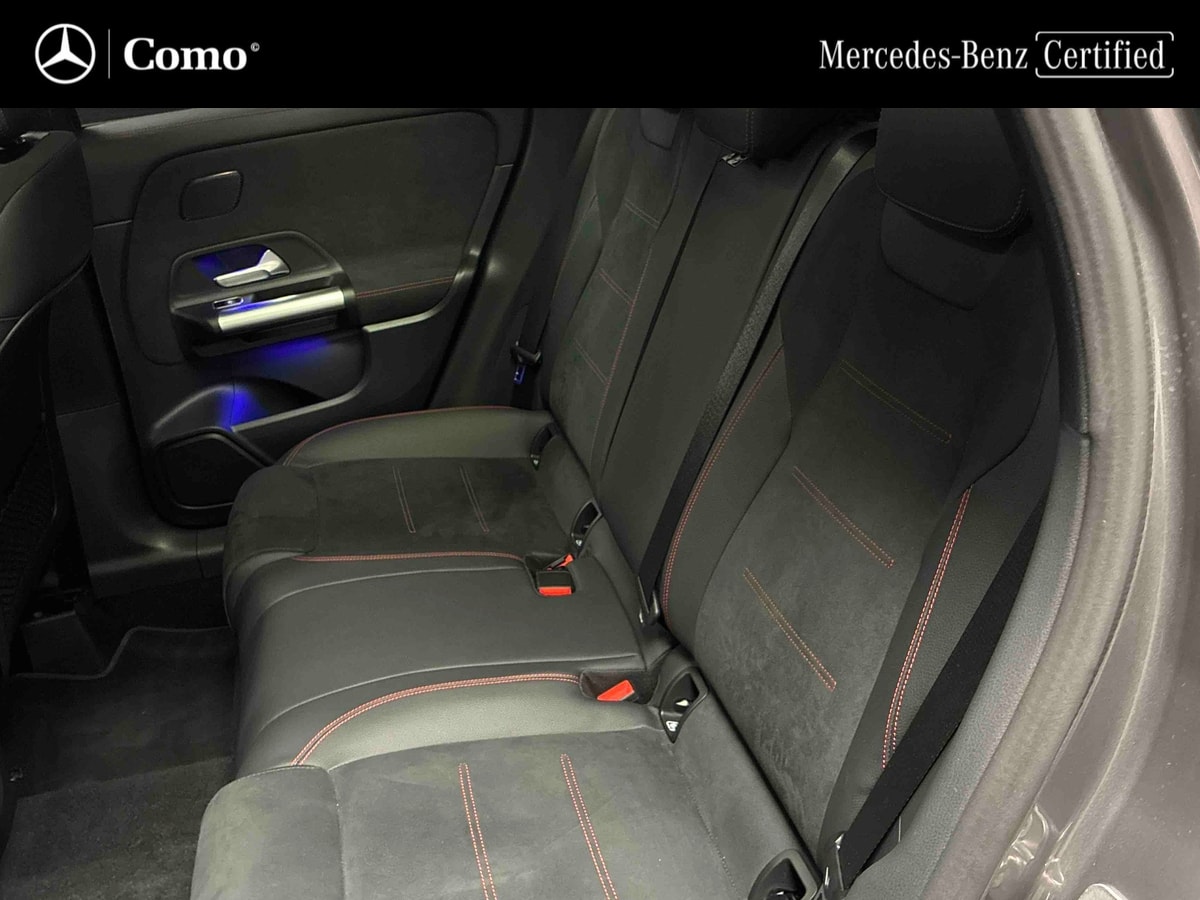Mercedes-Benz GLA 180 7G-DCT AMG Line — Siège arrière gauche