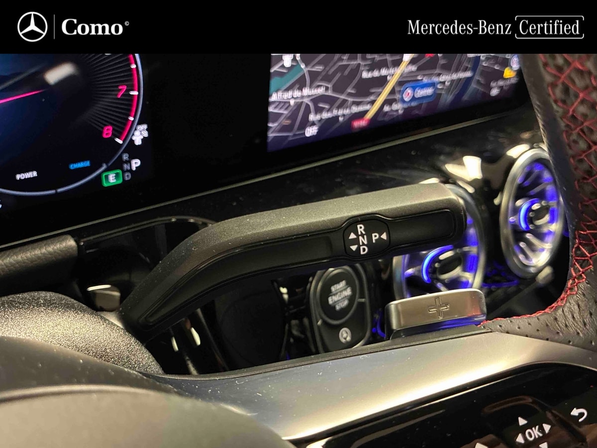 Mercedes-Benz GLA 180 7G-DCT AMG Line — photo 21