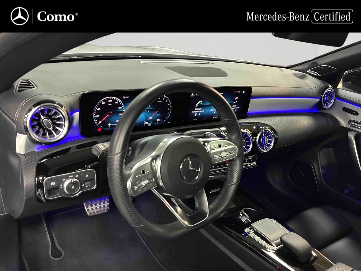 Mercedes-Benz CLA Coupé 250 e 8G-DCT AMG Line — Poste de pilotage