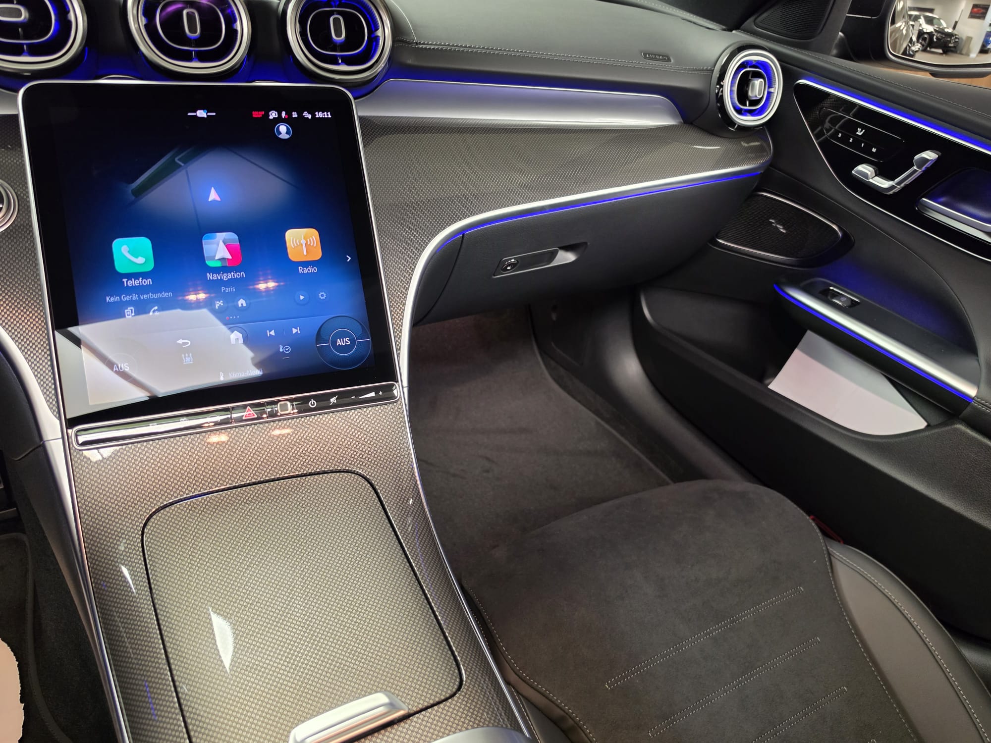 Mercedes-Benz Classe C 300 e 9G-Tronic e-Hybrid EQ AMG Line + — photo 22