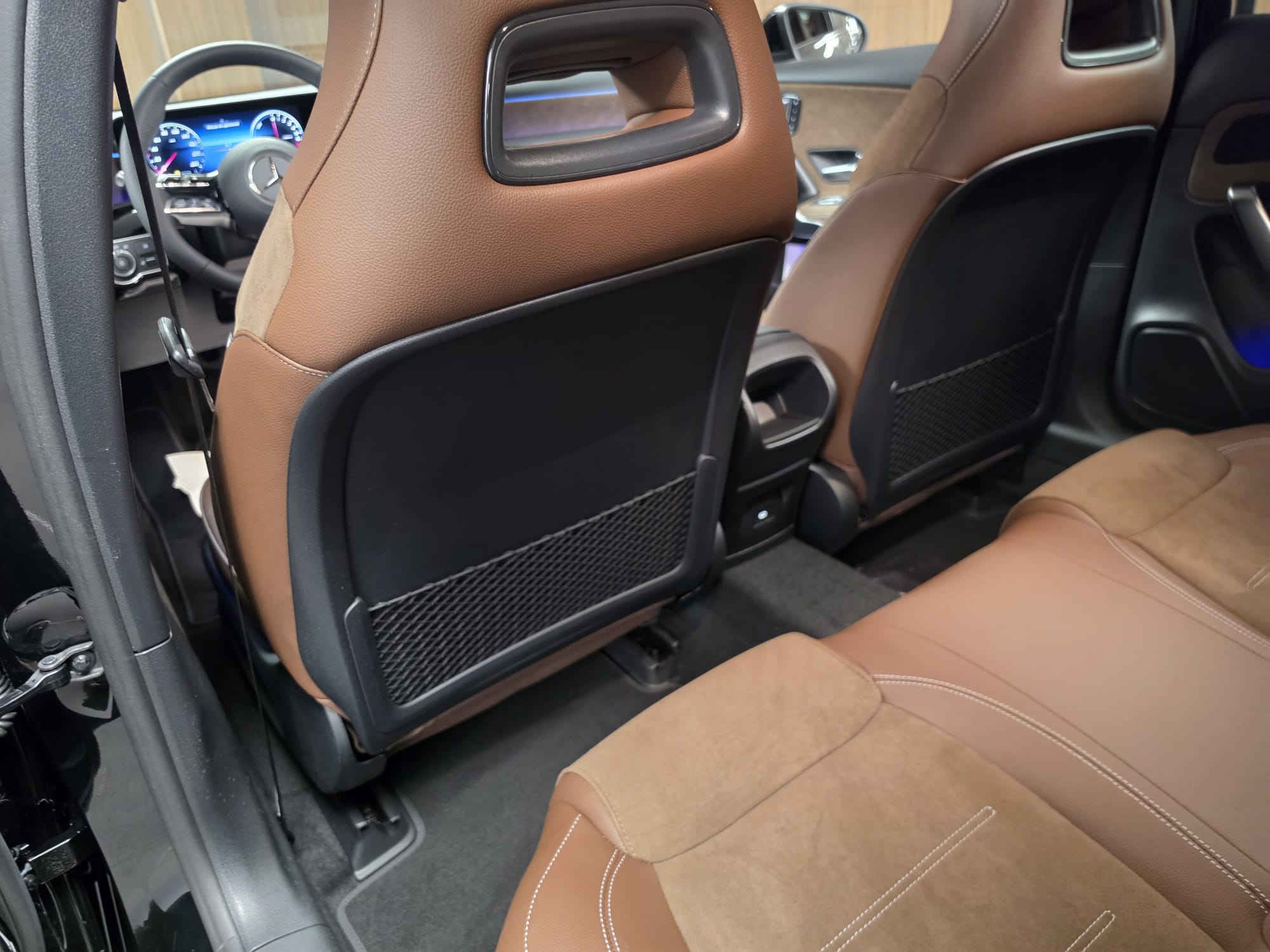 Mercedes-Benz Classe A 250 e Hybrid EQ AMG Line — photo 9