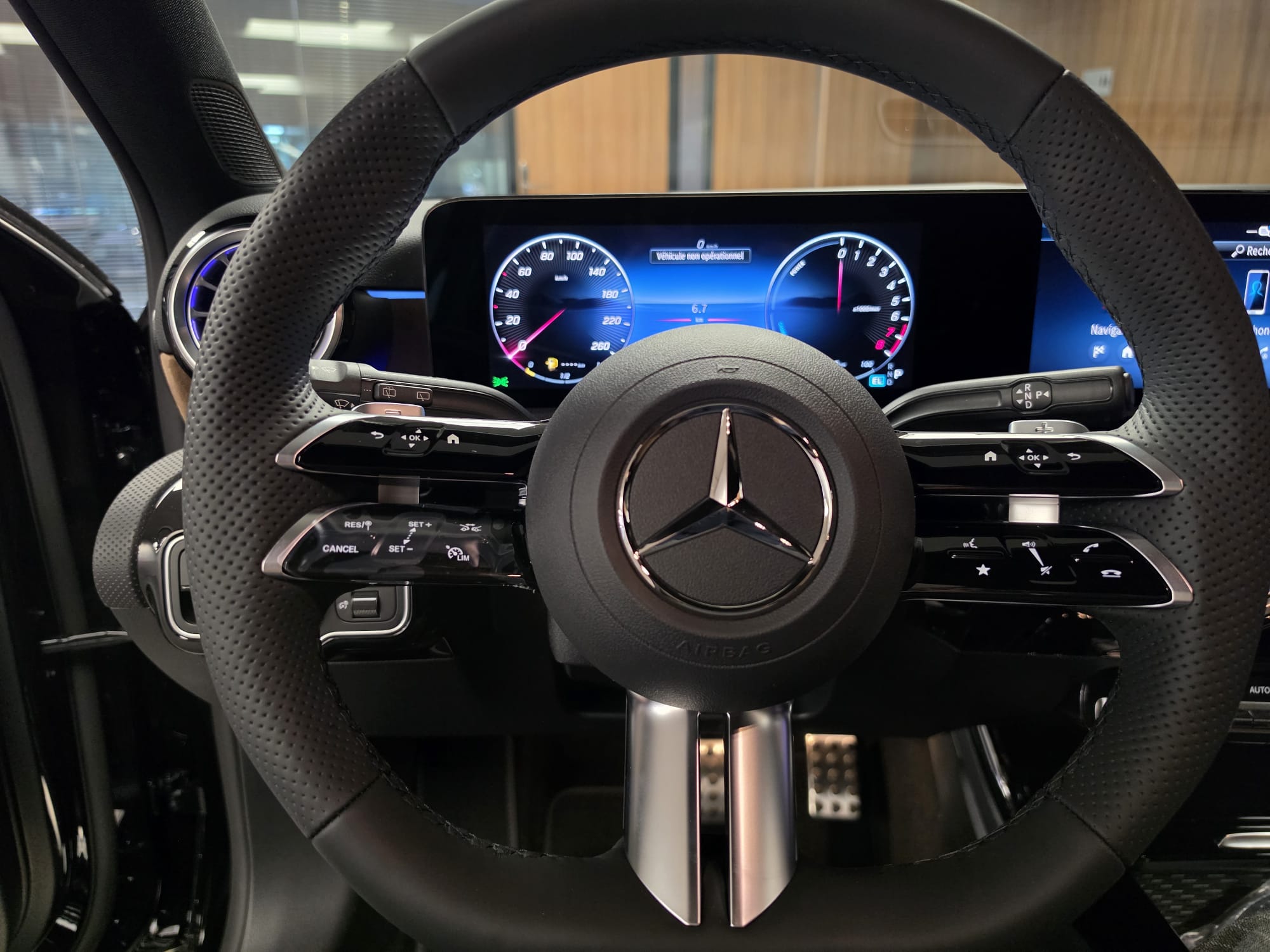 Mercedes-Benz Classe A 250 e Hybrid EQ AMG Line — photo 6
