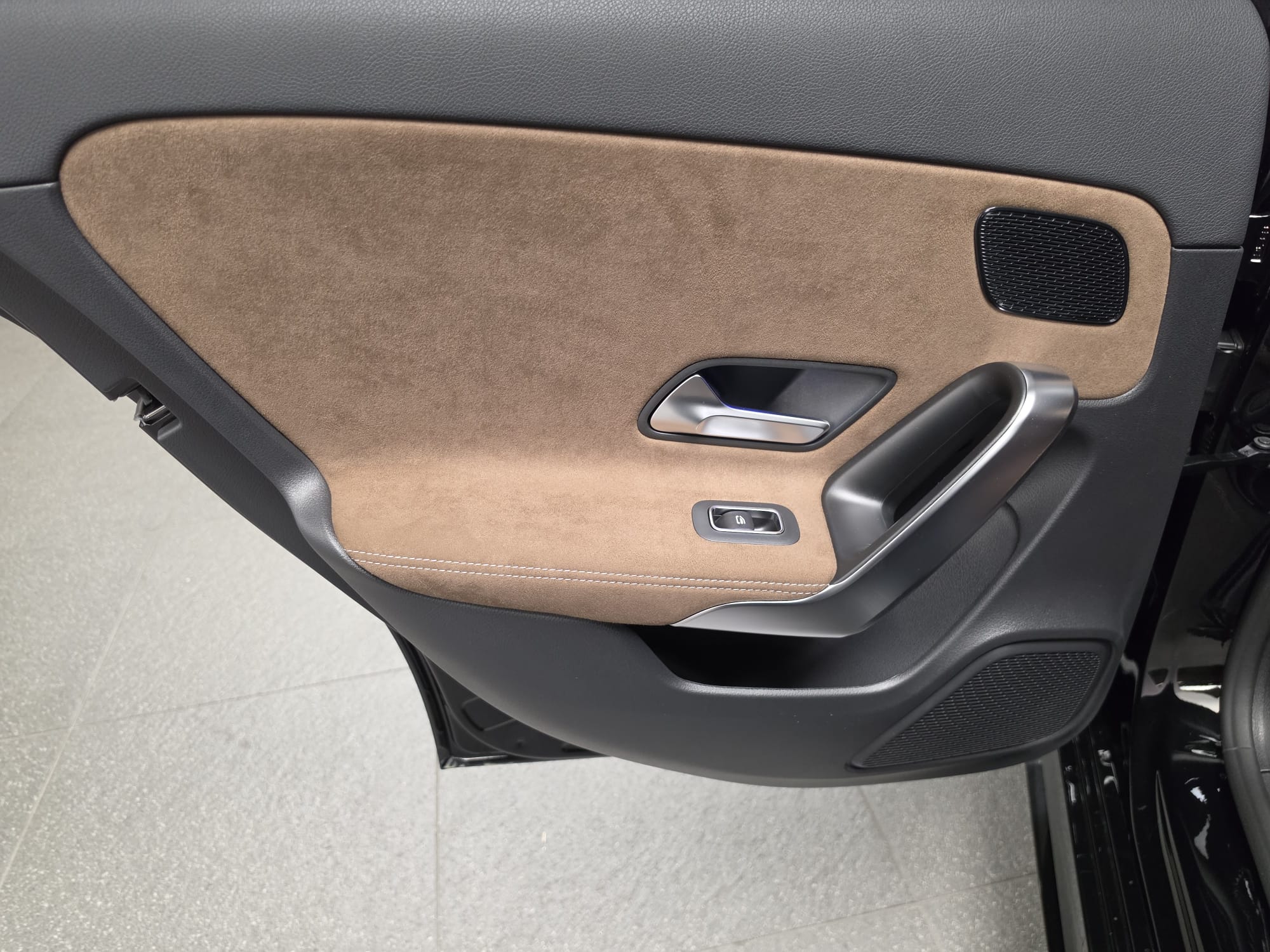 Mercedes-Benz Classe A 250 e Hybrid EQ AMG Line — photo 16