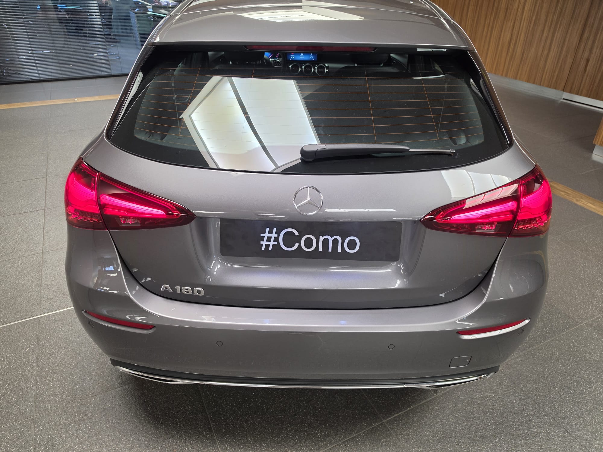 Mercedes-Benz Classe A 180 Edition 140 — photo 12