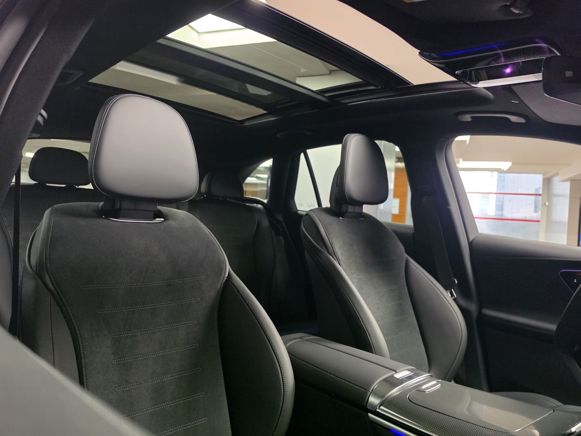 Mercedes-Benz GLC 220 d 4Matic AMG Line — photo 4