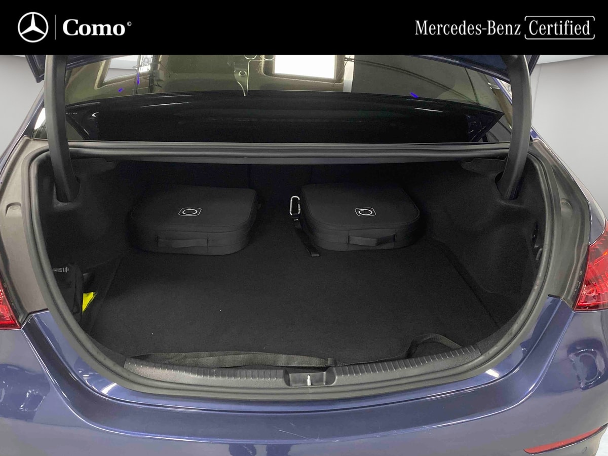Mercedes-Benz Classe C 300 e 9G-Tronic e-Hybrid EQ AMG Line — Coffre