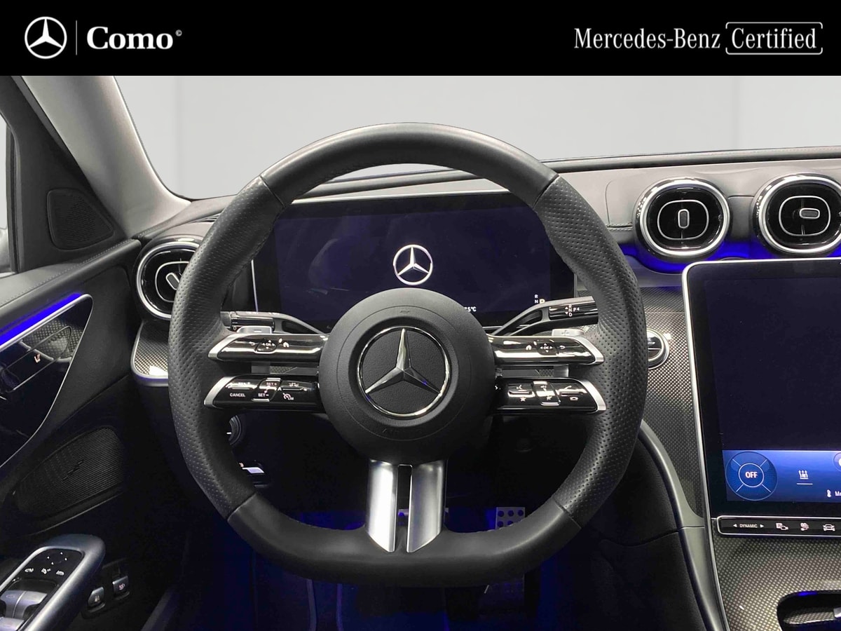 Mercedes-Benz Classe C 300 e 9G-Tronic e-Hybrid EQ AMG Line — Poste de pilotage