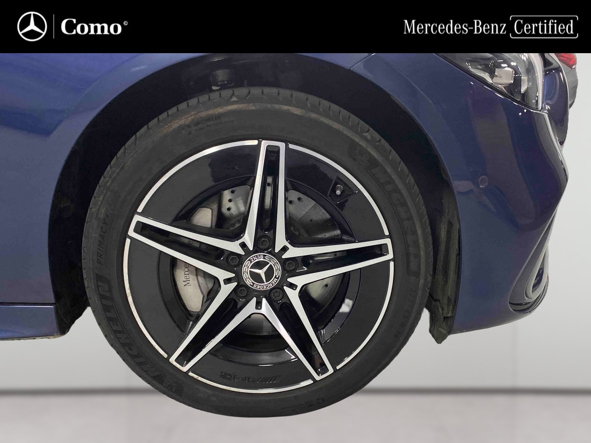 Mercedes-Benz Classe C 300 e 9G-Tronic e-Hybrid EQ AMG Line — Planche de bord