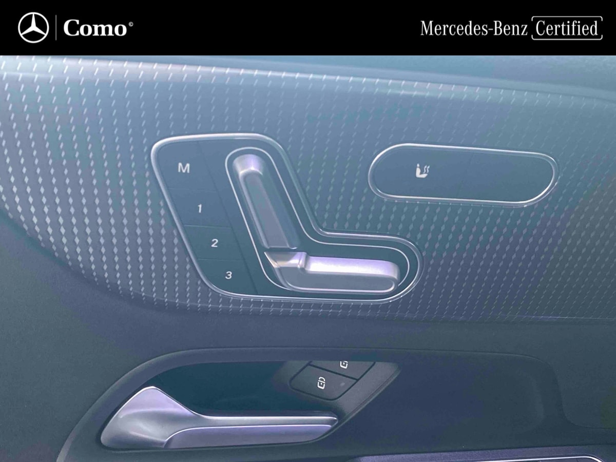 Mercedes-Benz EQB 350 4Matic AMG Line — photo 21