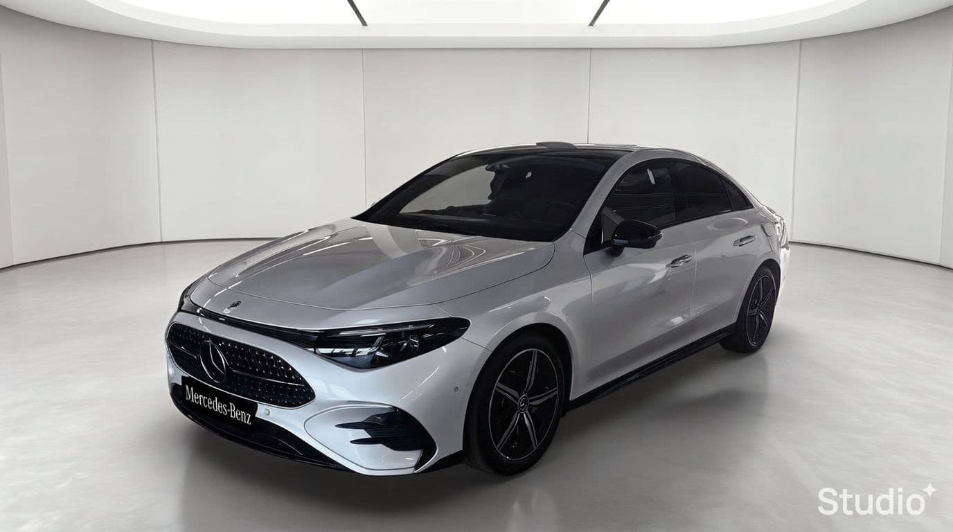 Mercedes-Benz CLA 200 8F-eDCT AMG Line — 3/4 avant gauche