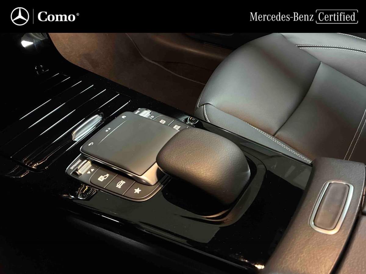 Mercedes-Benz CLA Coupé 250 e 8G-DCT AMG Line — Console centrale - Caméra de recul