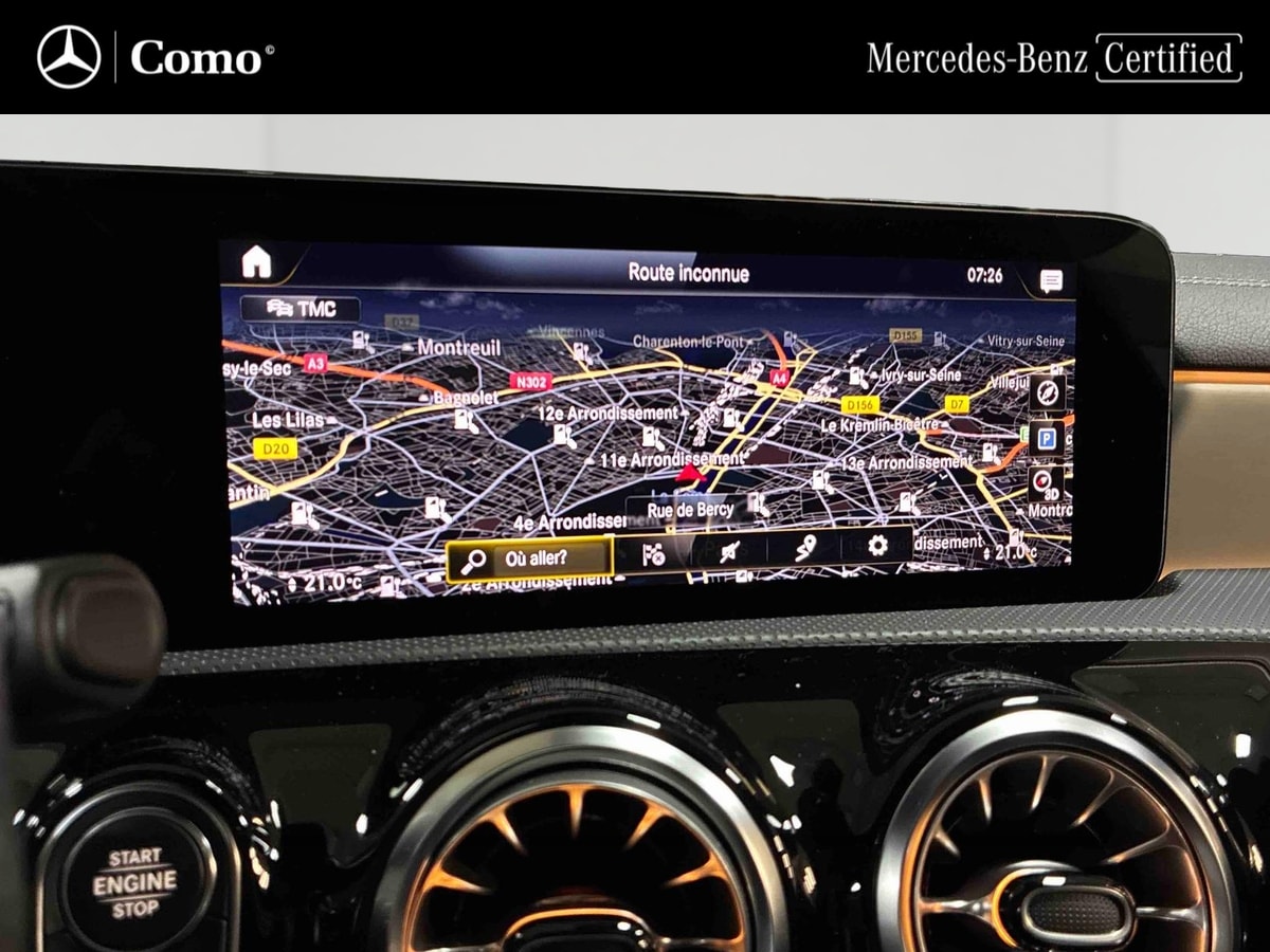 Mercedes-Benz CLA Coupé 250 e 8G-DCT AMG Line — Poste de pilotage