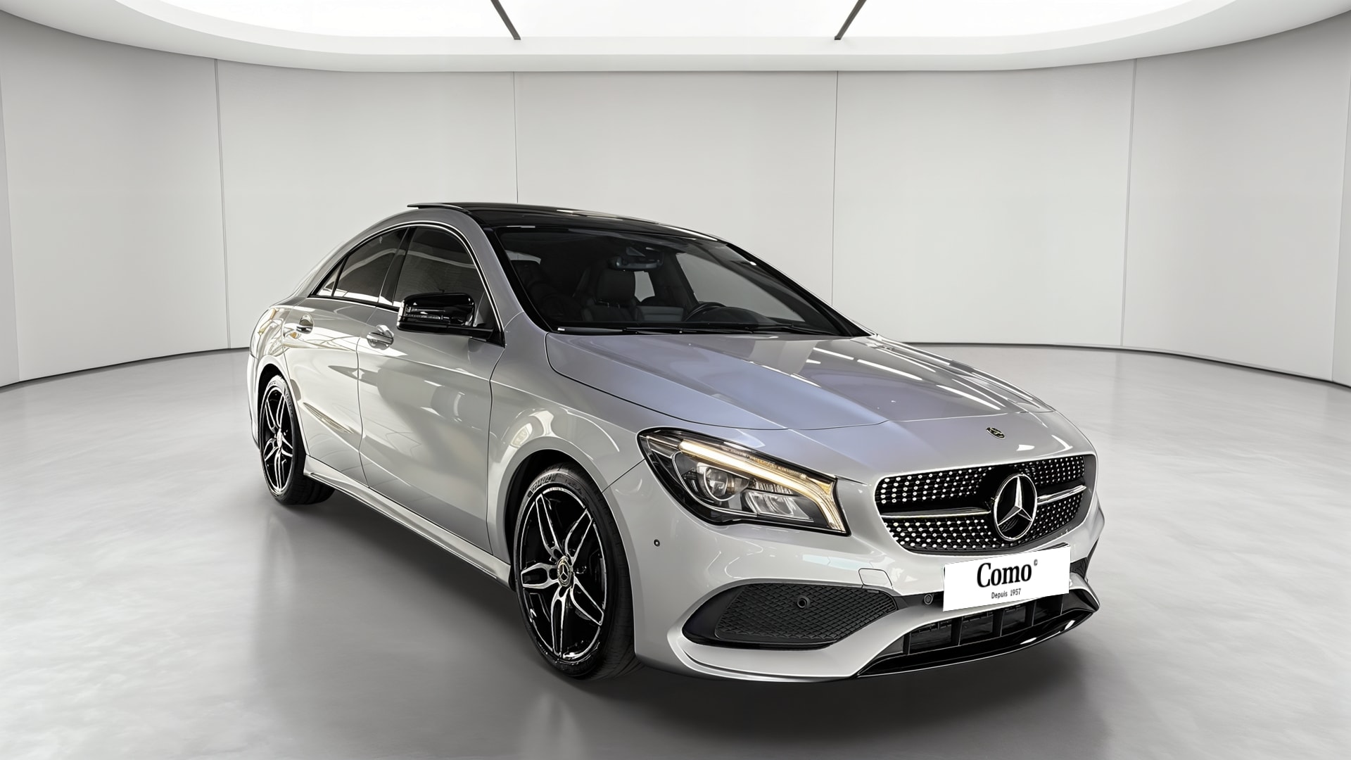 Mercedes-Benz CLA 200 7-G DCT Fascination — 3/4 avant droit
