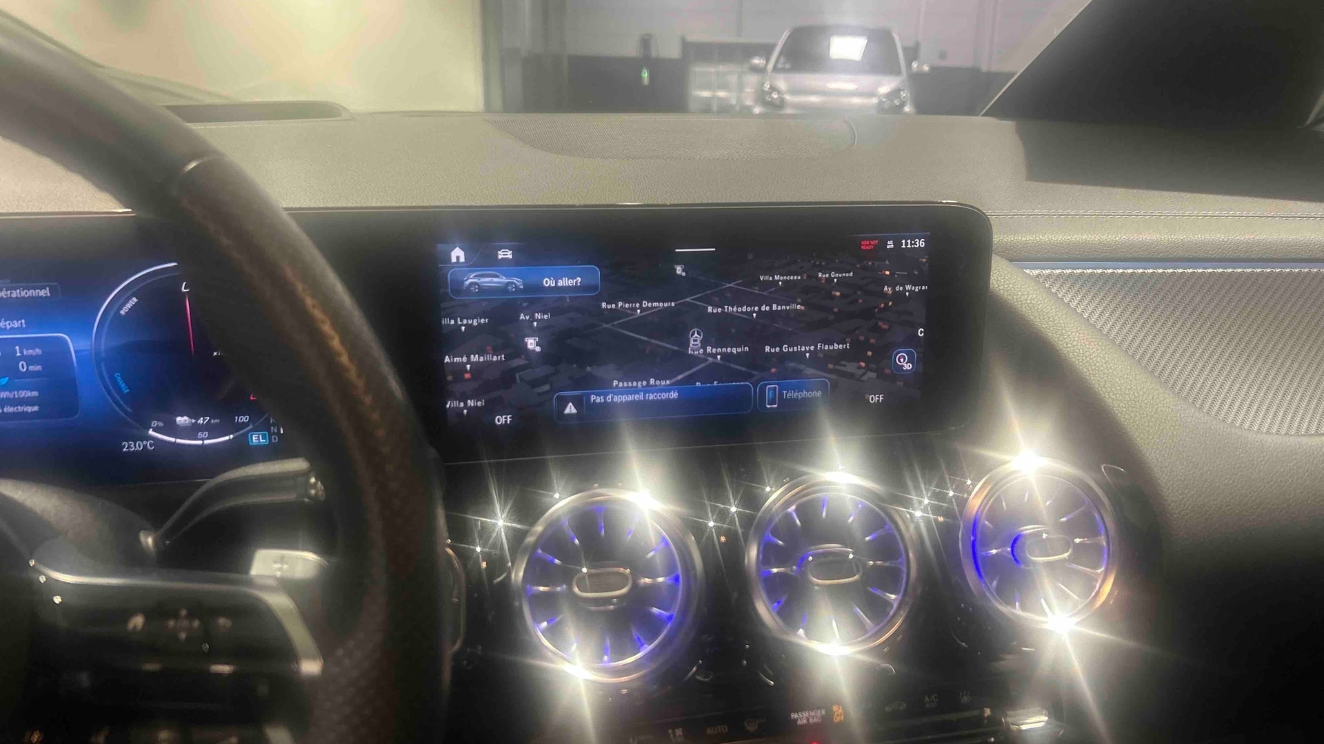 Mercedes-Benz GLA 250 e 8G-DCT AMG Line — photo 14