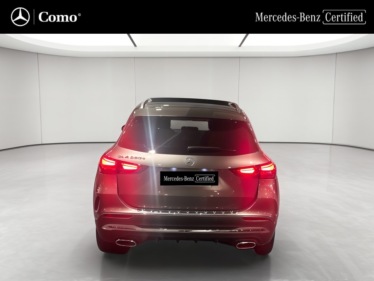 Mercedes-Benz GLA 250 e 8G-DCT AMG Line — Face arrière