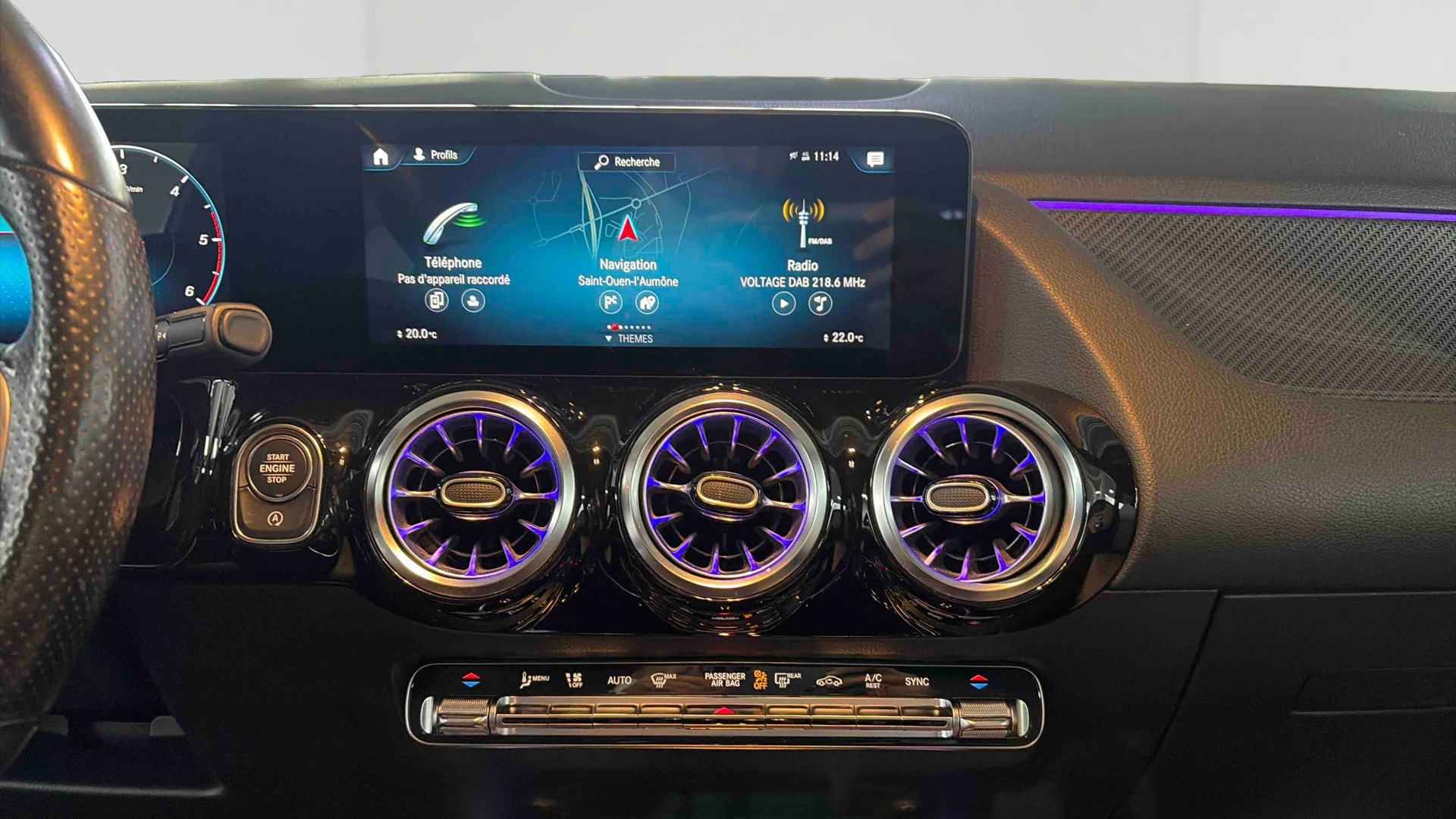 Mercedes-Benz GLA 200 d 8G-DCT AMG Line — photo 15
