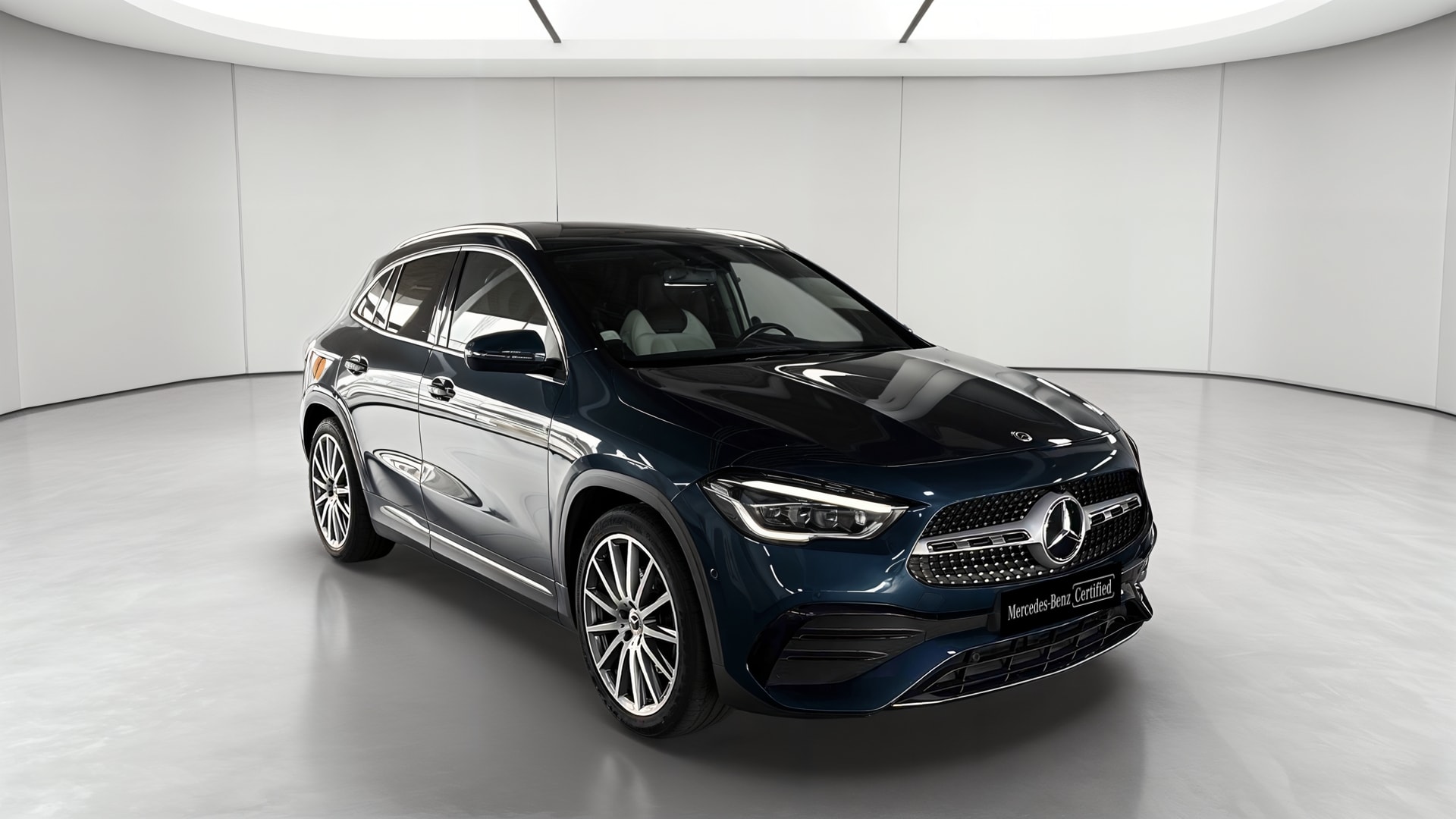 Mercedes-Benz GLA 200 d 8G-DCT AMG Line — 3/4 avant droit