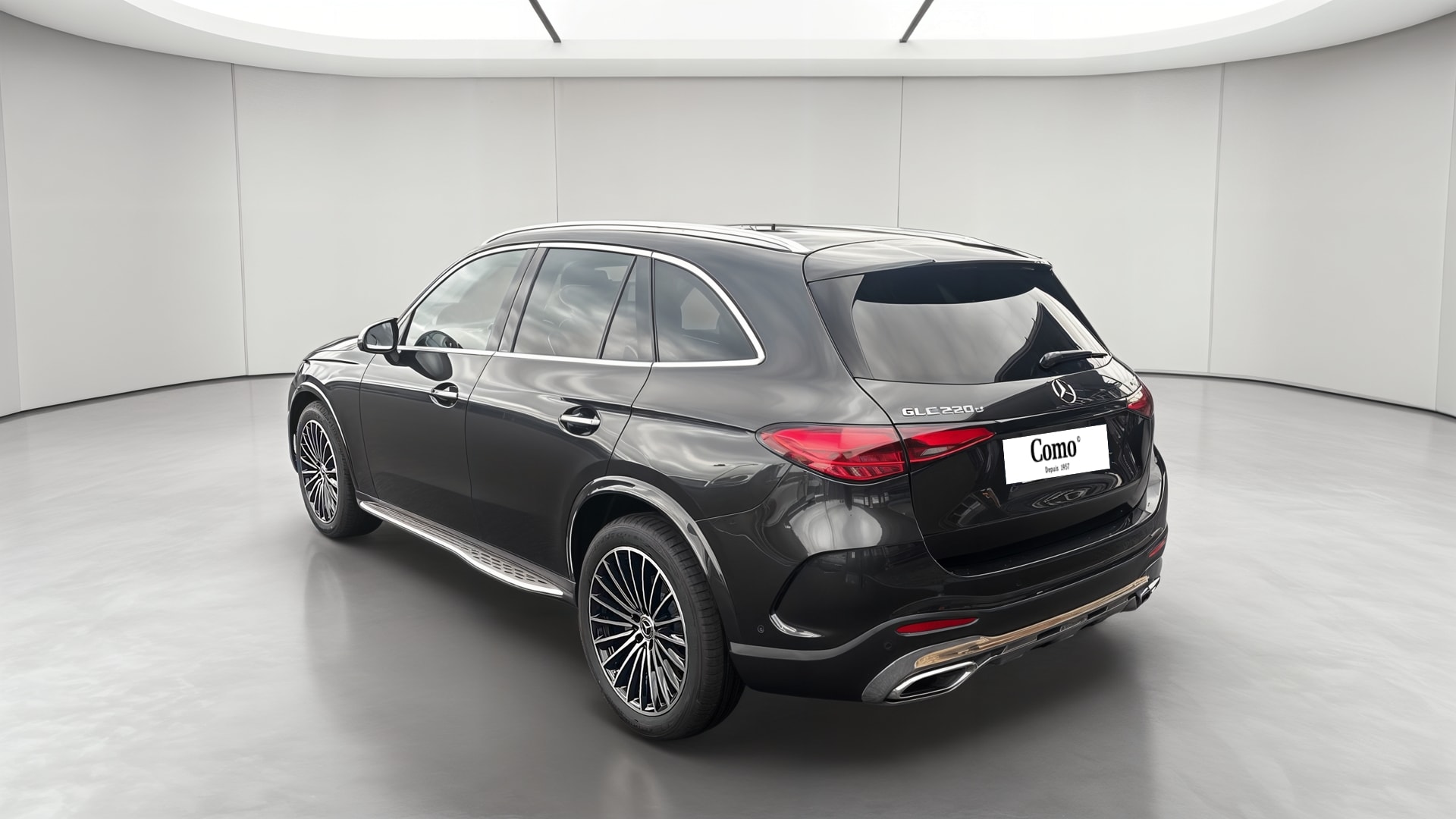Mercedes-Benz GLC 220 d 4Matic AMG Line — 3/4 arrière gauche