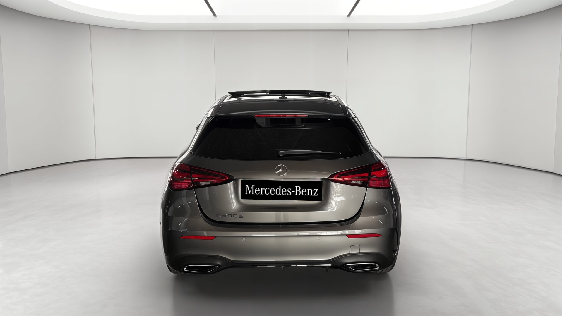 Mercedes-Benz Classe A 200 d AMG Line — Face arrière