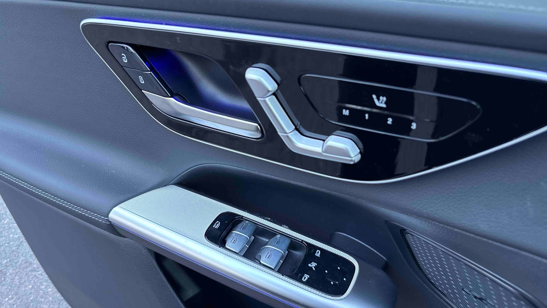 Mercedes-Benz GLC 220 d 4Matic AMG Line — photo 19
