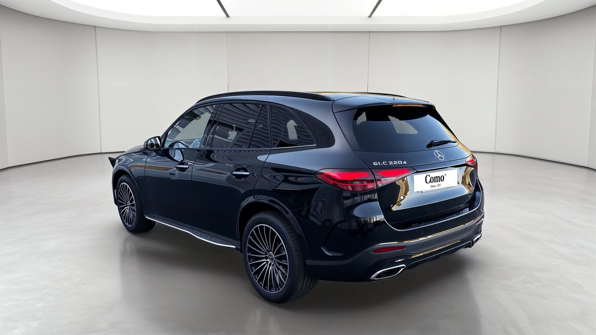 Mercedes-Benz GLC 220 d 4Matic AMG Line — 3/4 arrière gauche