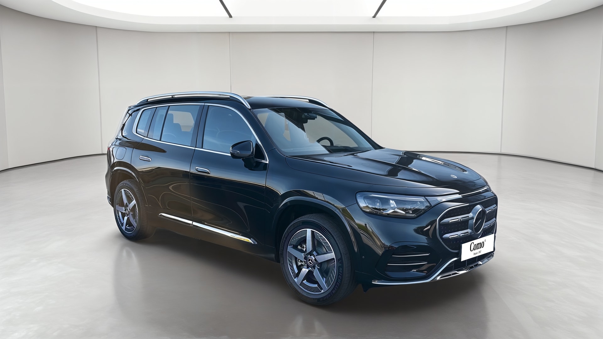 Mercedes-Benz GLB 200 electrique AMG Line — 3/4 avant droit