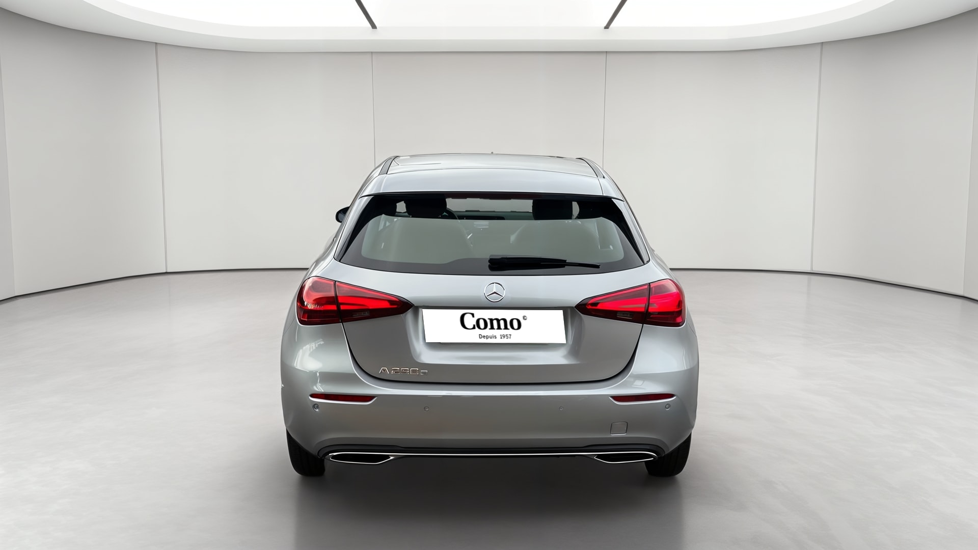 Mercedes-Benz Classe A 250 e Hybrid EQ Business Line — Face arrière