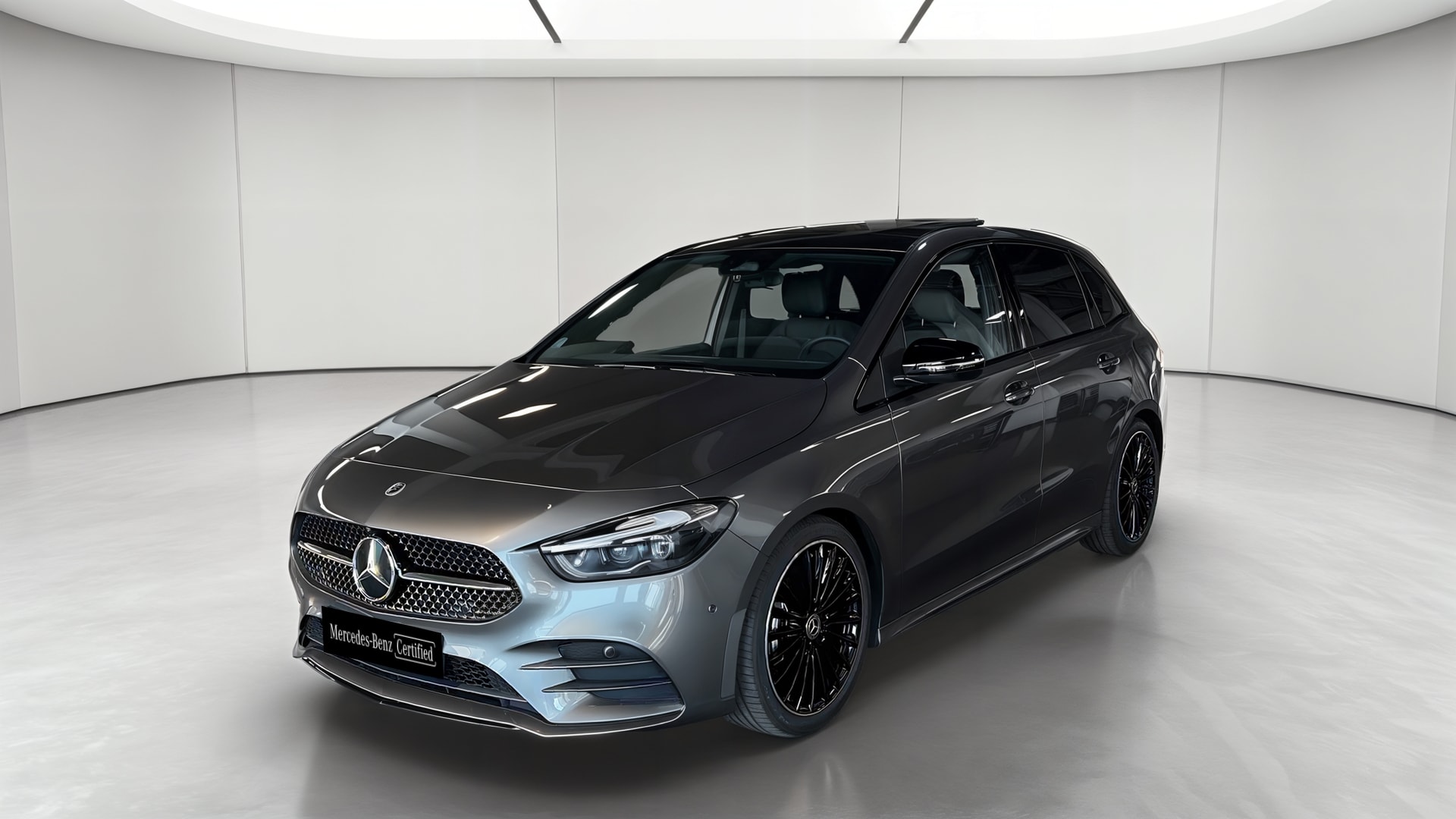 Mercedes-Benz Classe B 180 7G-DCT AMG Line — 3/4 avant gauche