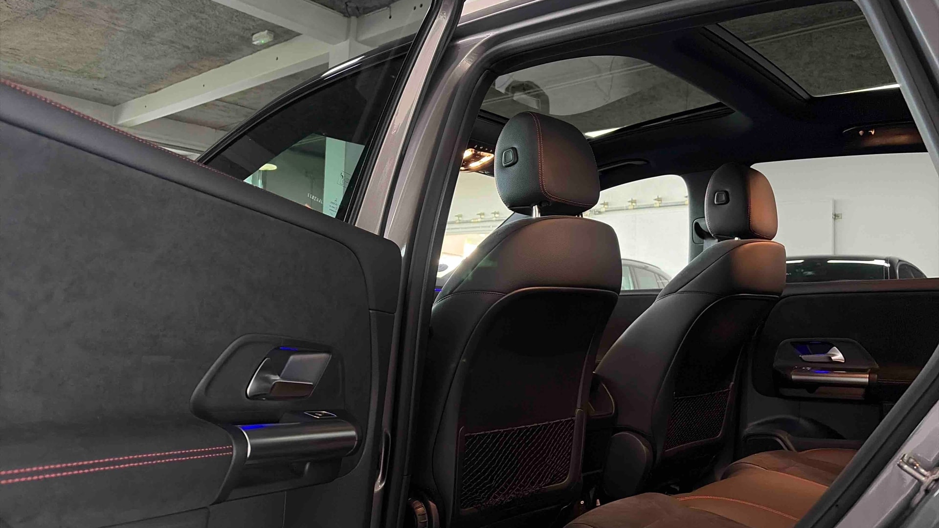 Mercedes-Benz Classe B 180 7G-DCT AMG Line — photo 21