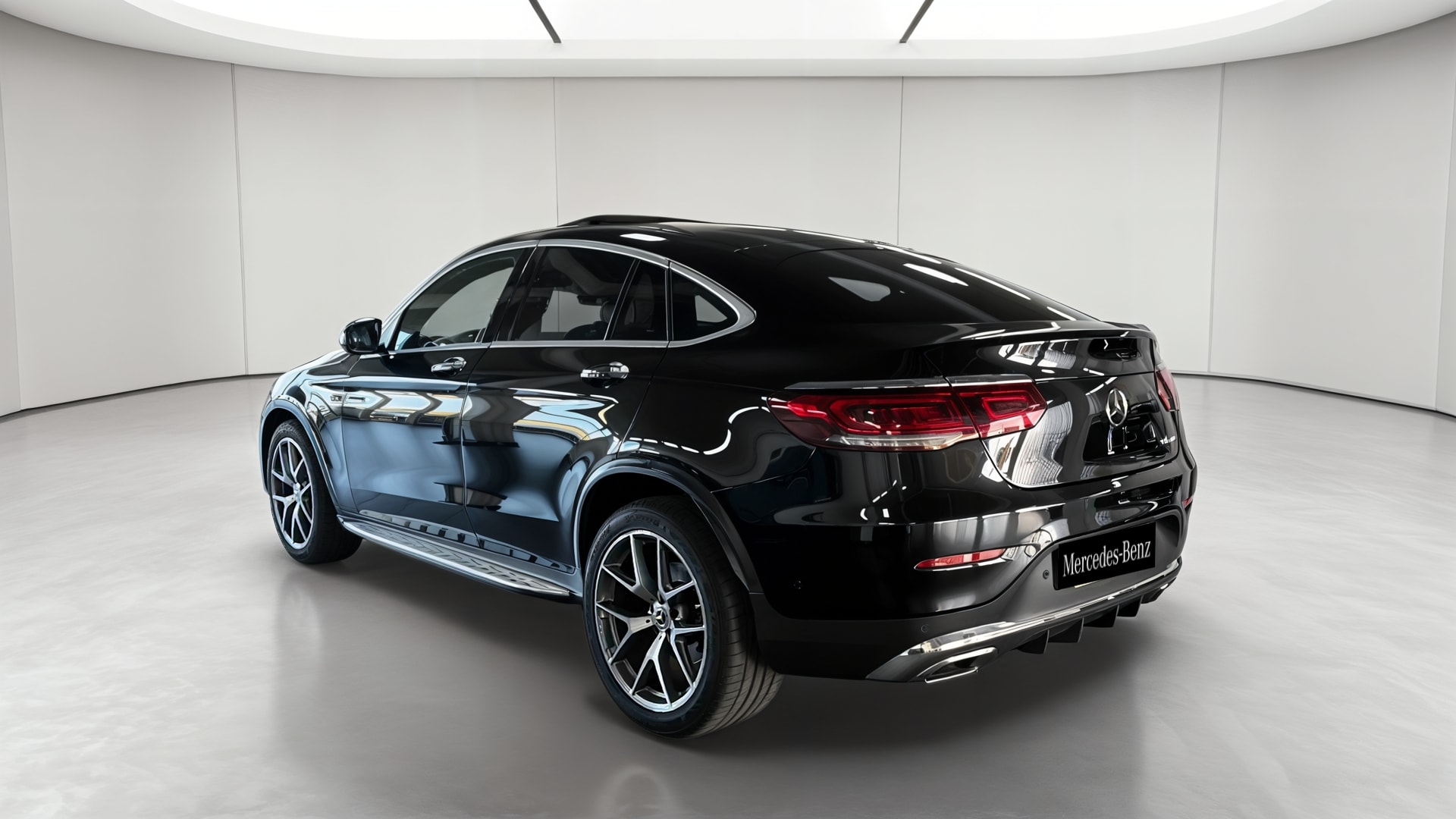Mercedes-Benz GLC Coupé 220 d 9G-Tronic 4Matic Launch Edition AMG Line — 3/4 arrière gauche