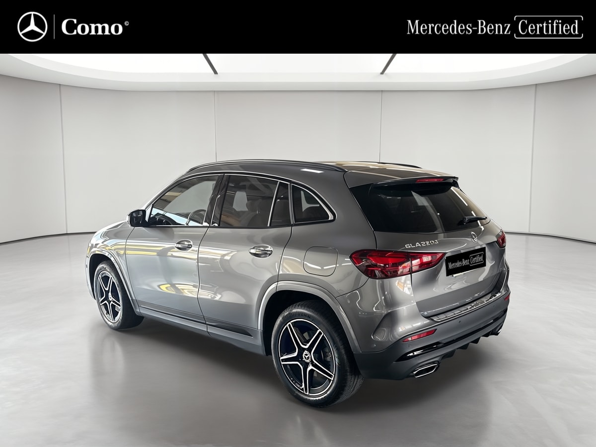 Mercedes-Benz GLA 250 e 8G-DCT AMG Line — 3/4 arrière gauche