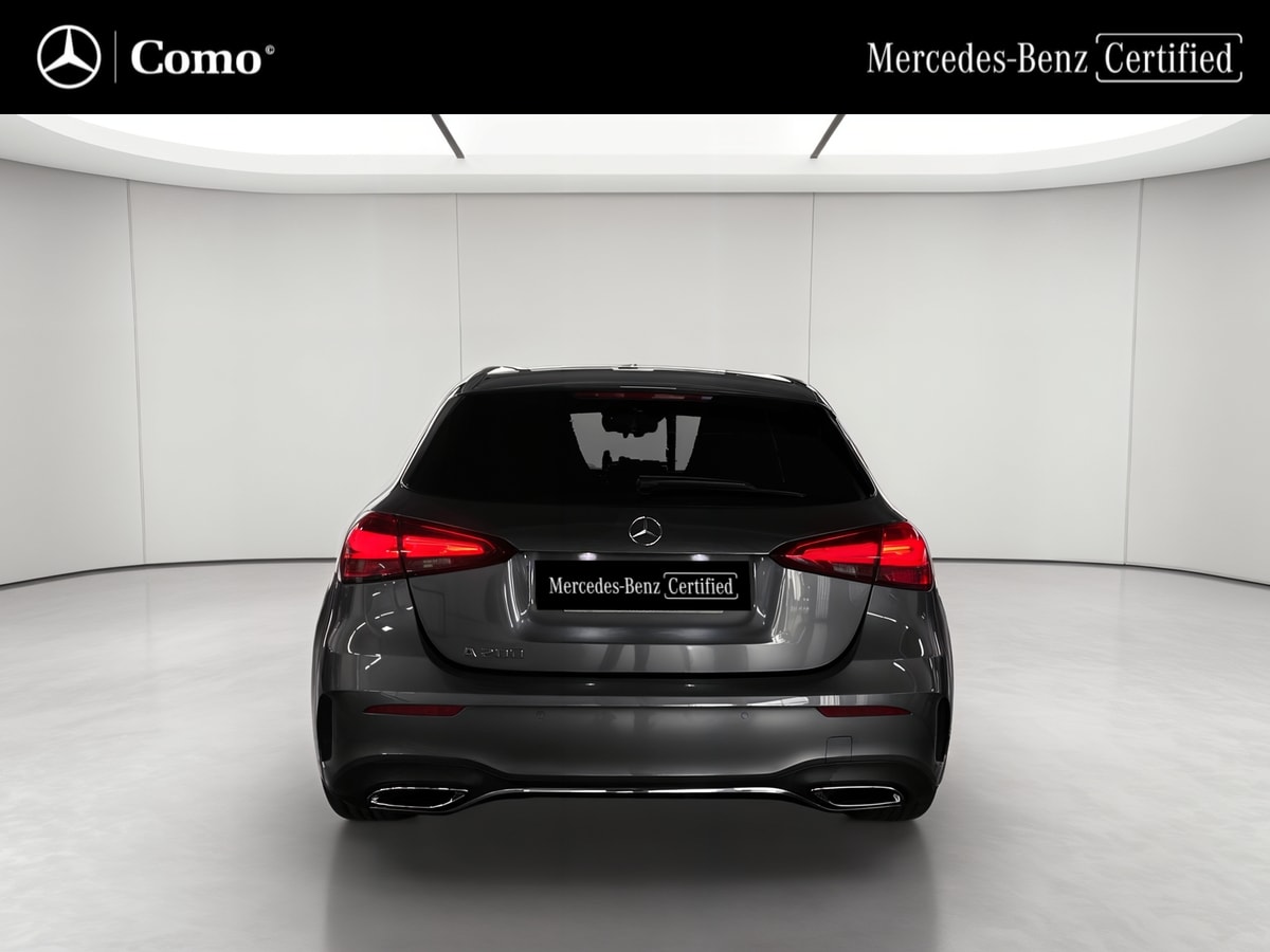 Mercedes-Benz Classe A 200 AMG Line — Face arrière