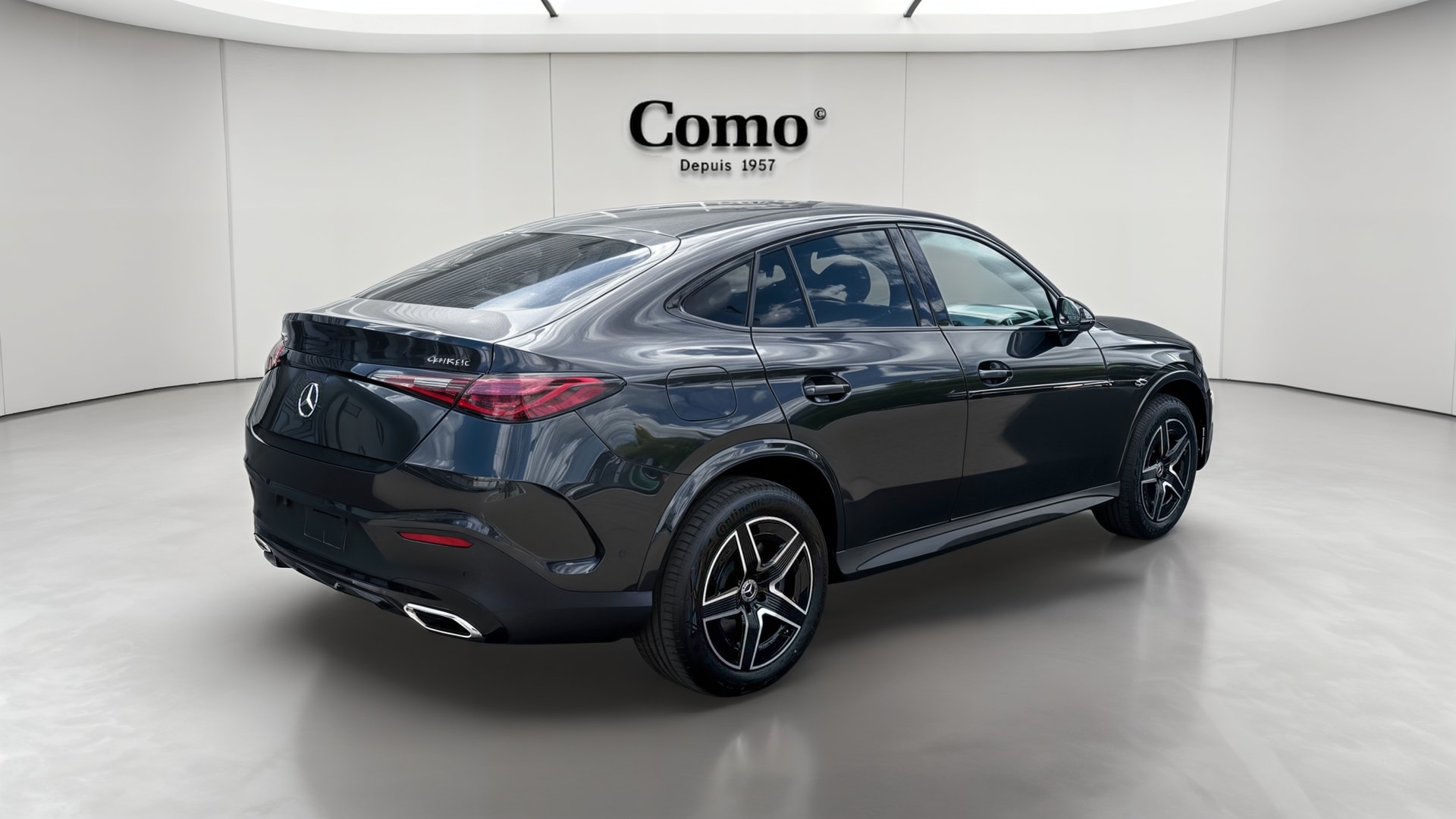 Mercedes-Benz GLC Coupe 300 e Hybrid EQ 4Matic AMG Line + — 3/4 arrière droit