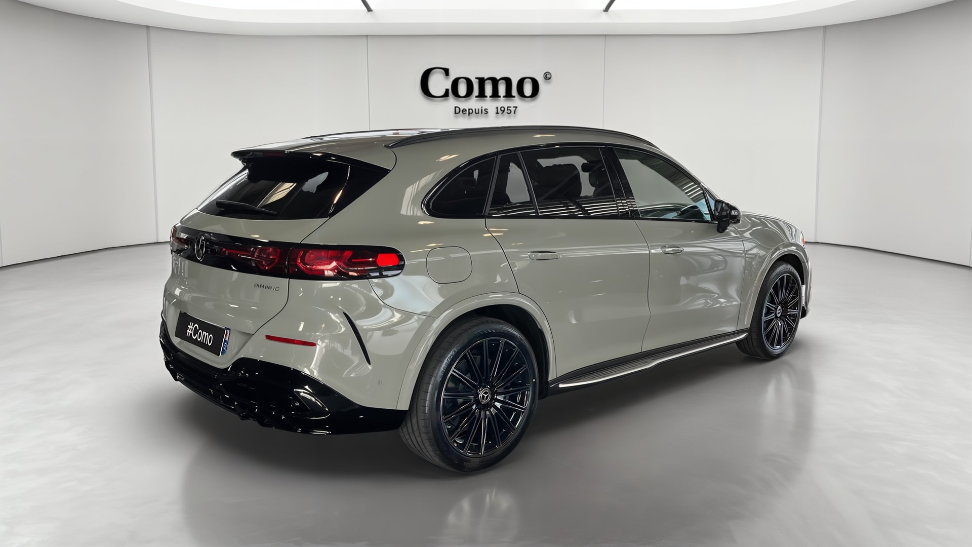Mercedes-Benz GLC 400 EQ 4M AMG Line — 3/4 arrière droit