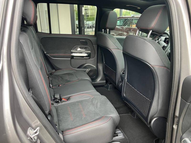 Mercedes-Benz GLB 200 d 8G-DCT AMG Line — photo 14