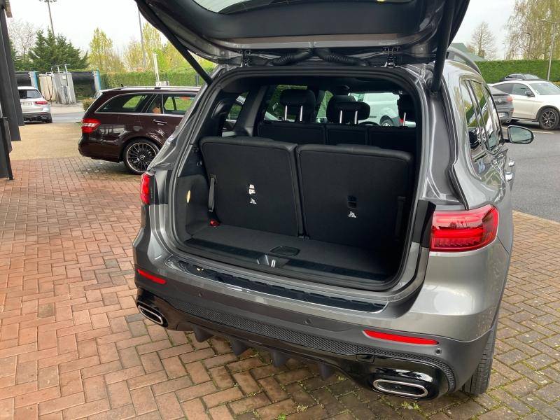Mercedes-Benz GLB 200 d 8G-DCT AMG Line — photo 11