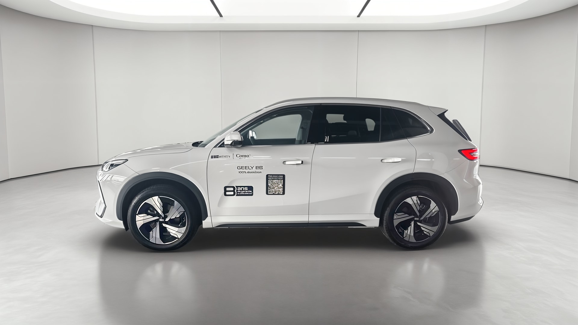 Geely E5 Max+ — Profil gauche