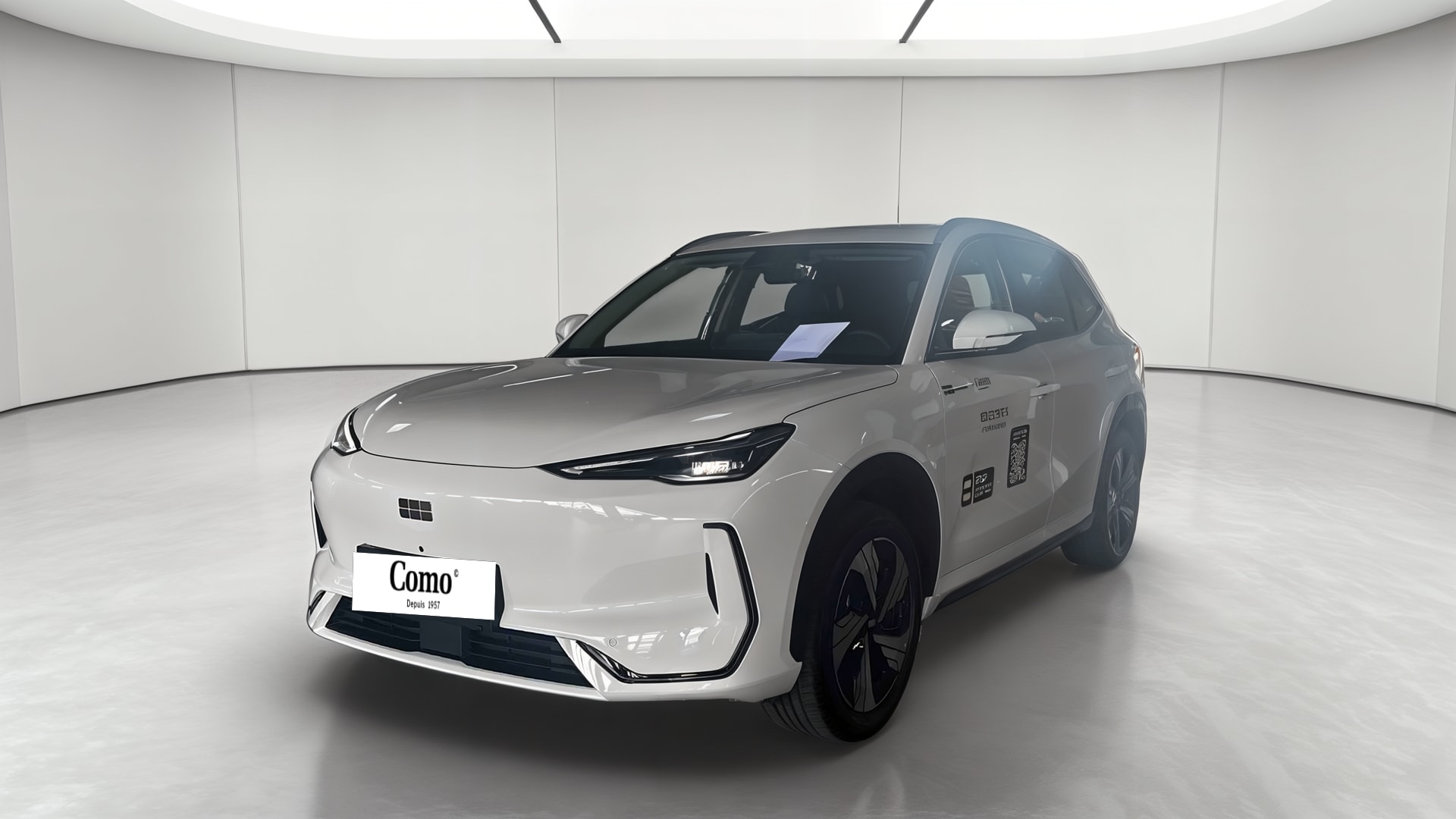Geely E5 Max+ — 3/4 avant gauche