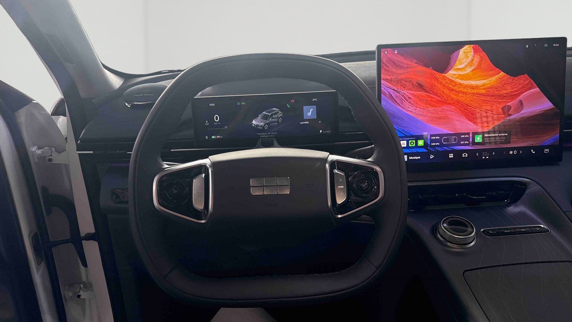 Geely E5 Max+ — Poste de pilotage